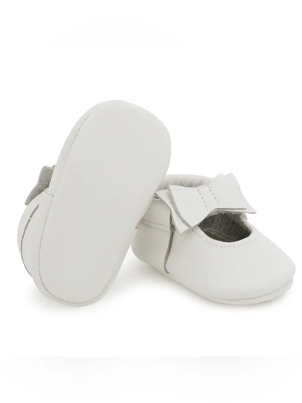 New BirdRock Moccasins Baby Girl White Bow Size 5.5 NWOT